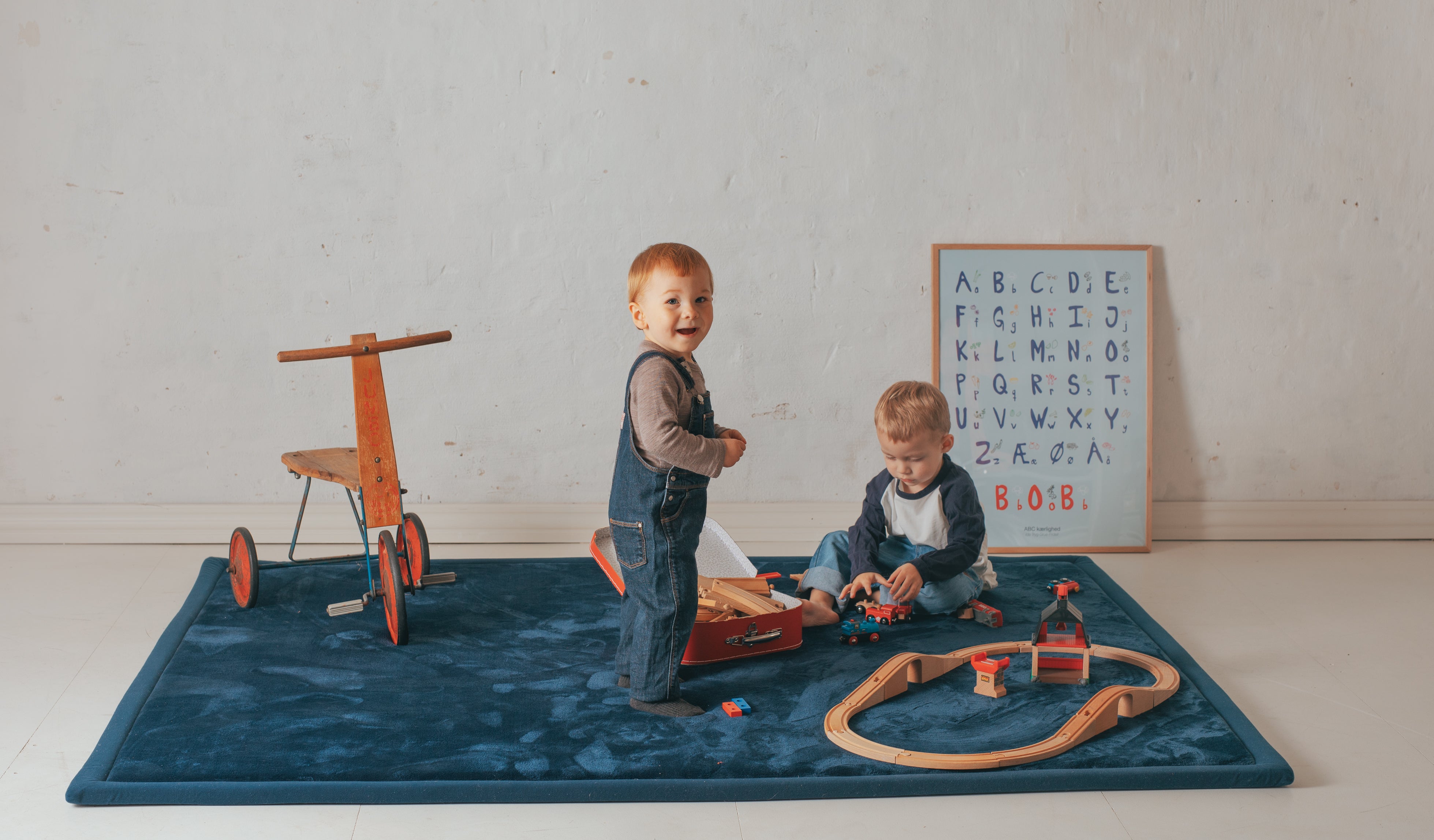 Vetus tæppe Mørkeblå